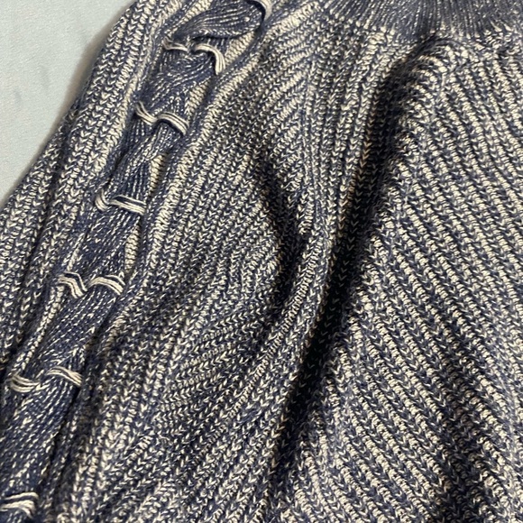 LC Lauren Conrad Women's Blue Sweater - Picture 7 of 12